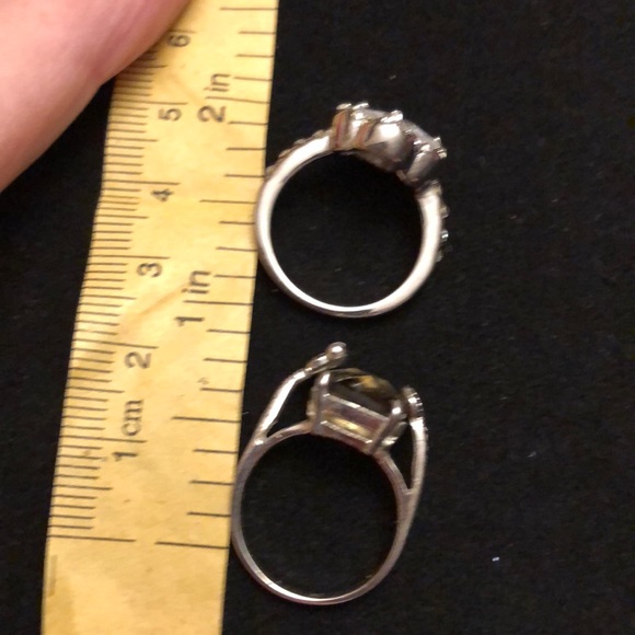 Costume rings size 6 - Picture 7 of 7